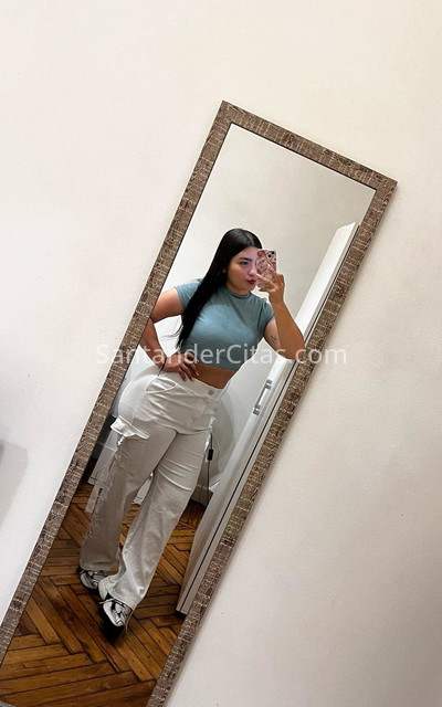 Katalina, jovencita colombiana. 678681254. Citas en SANTANDER, SANTANDER. www.santandercitas.com.