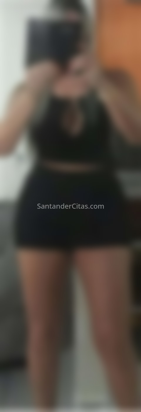 Gabryella, risueña y extrovertida. 631080967. Citas en SANTANDER, SANTANDER. www.santandercitas.com.