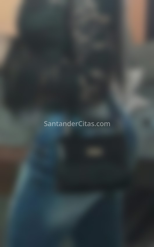 Gabryella, risueña y extrovertida. 631080967. Citas en SANTANDER, SANTANDER. www.santandercitas.com.