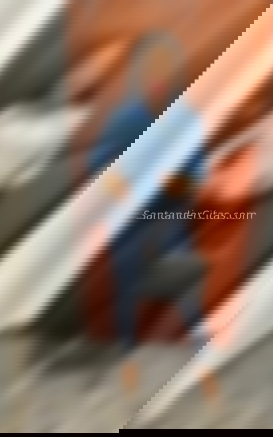 Camila, joven latina delgadita. 614149604. Citas en SANTANDER, SANTANDER. www.santandercitas.com.