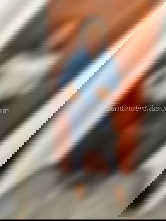 Camila, joven latina delgadita. 614149604. Citas en SANTANDER, SANTANDER. www.santandercitas.com.