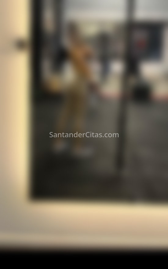 Sofía, brasileña de 22 años. 613477874. Citas en SANTANDER, SANTANDER. www.santandercitas.com.