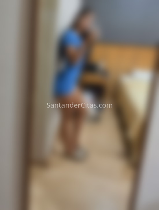 Sofía, brasileña de 22 años. 613477874. Citas en SANTANDER, SANTANDER. www.santandercitas.com.