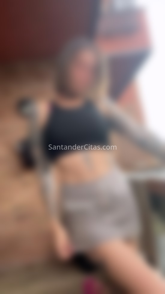 Zoe, brasileña amante de los piercing. 603993704. Citas en SANTANDER, SANTANDER. www.santandercitas.com.