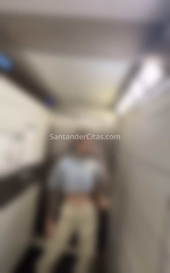 Zoe, brasileña amante de los piercing. 603993704. Citas en SANTANDER, SANTANDER. www.santandercitas.com.