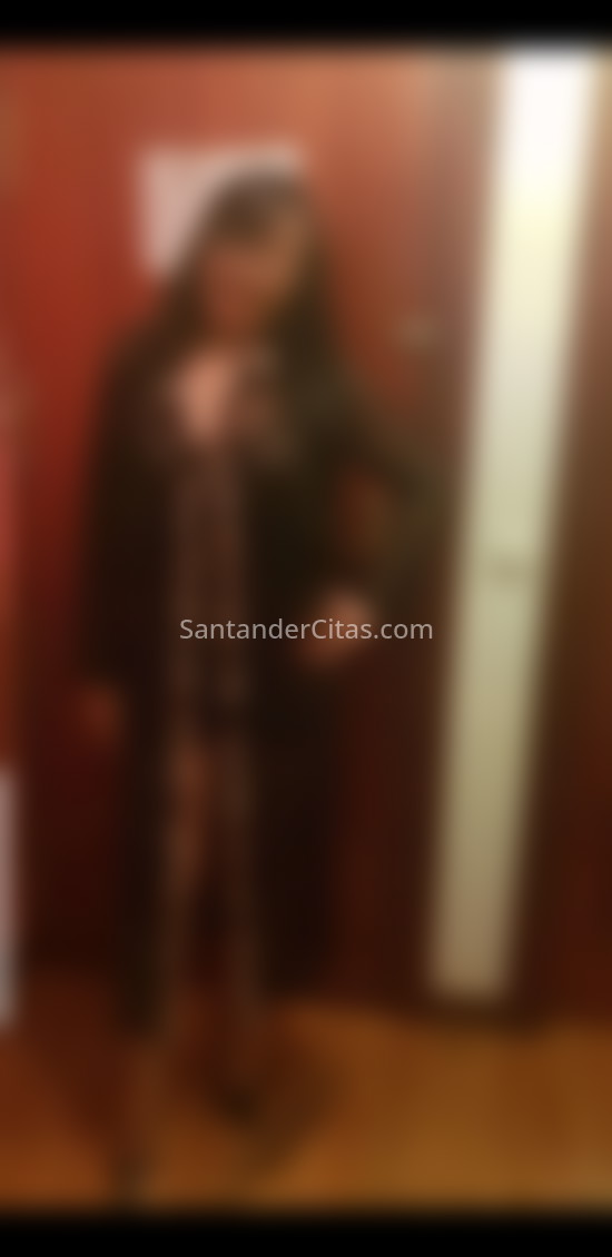 Candela, brasileña risueña. 686144837. Citas en SANTANDER, SANTANDER. www.santandercitas.com.