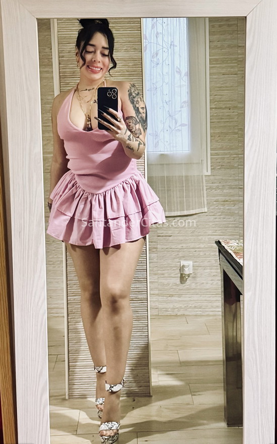 Estefanía, colombiana de 24 años. 657079810. Citas en SANTANDER, SANTANDER. www.santandercitas.com.