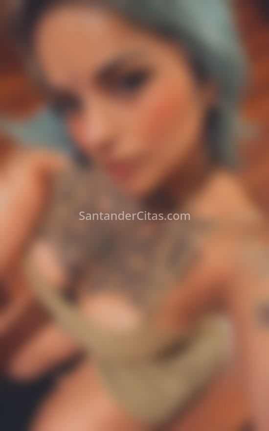 Laura, latina tatuada . 666867377. Citas en SANTANDER, SANTANDER. www.santandercitas.com.