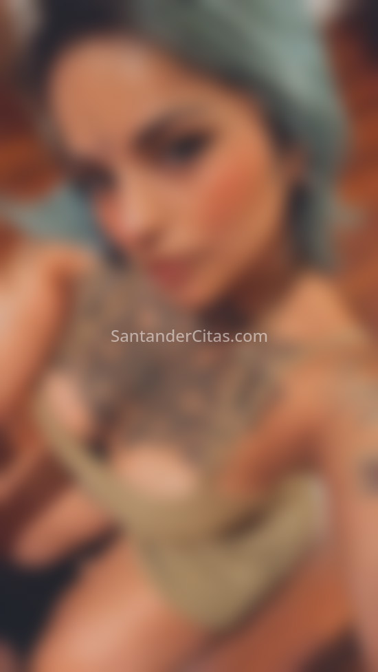 Laura, latina tatuada . 666867377. Citas en SANTANDER, SANTANDER. www.santandercitas.com.