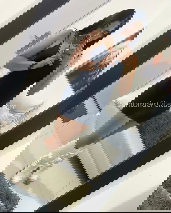 Kata, joven latina muy cariñosa. 657629786. Citas en SANTANDER, SANTANDER. www.santandercitas.com.