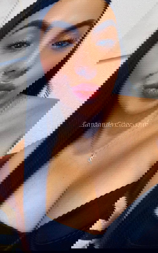 Kata, joven latina muy cariñosa. 657629786. Citas en SANTANDER, SANTANDER. www.santandercitas.com.