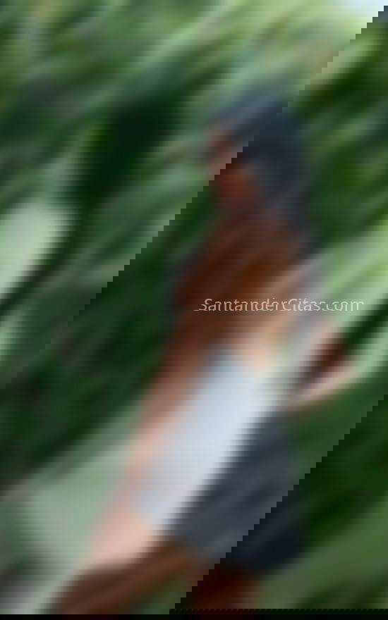 Victoria, joven latina por la ciudad. 613288665. Citas en SANTANDER, SANTANDER. www.santandercitas.com.