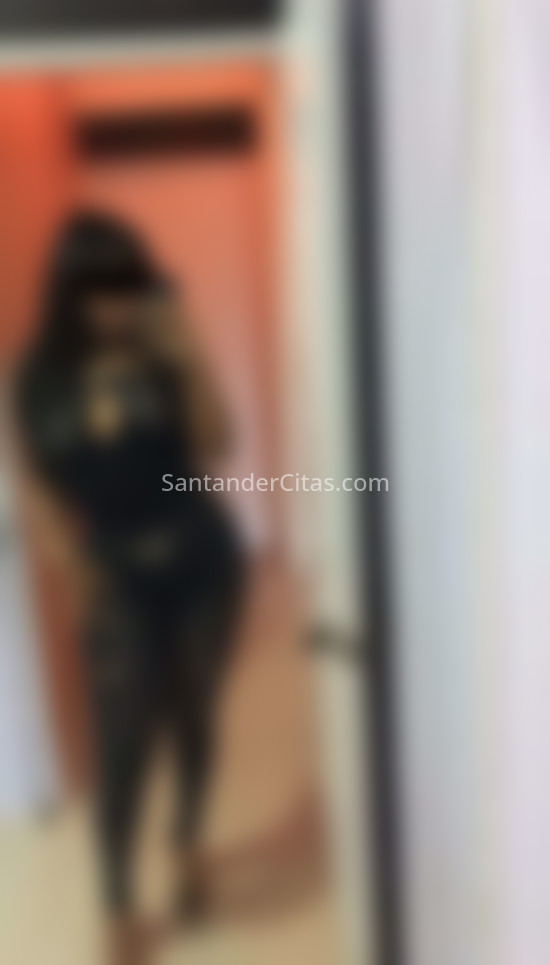 Morenaza jovencita con cara exótica . 611245005. Citas en SANTANDER, SANTANDER. www.santandercitas.com.