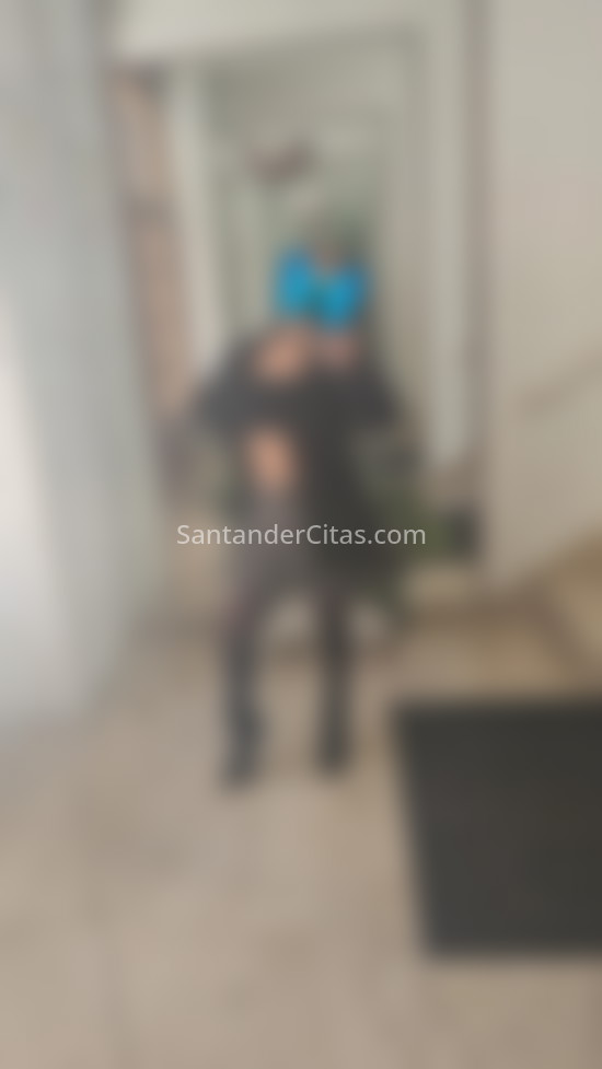 Rebeca, brasileña. 642083978. Citas en SANTANDER, SANTANDER. www.santandercitas.com.