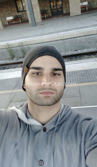 Saúl, educado y buen amigo. 610657829. Citas en SANTANDER, SANTANDER. www.santandercitas.com.