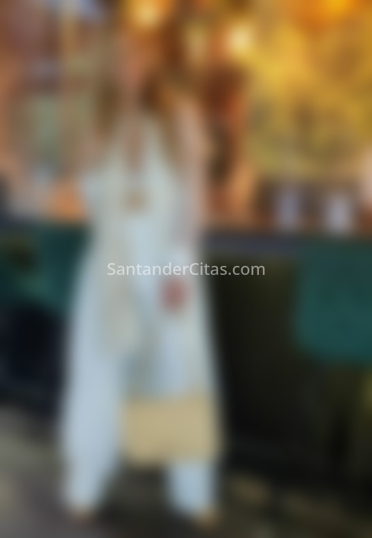 Giulia, elegante latina. 695317062. Citas en SANTANDER, SANTANDER. www.santandercitas.com.
