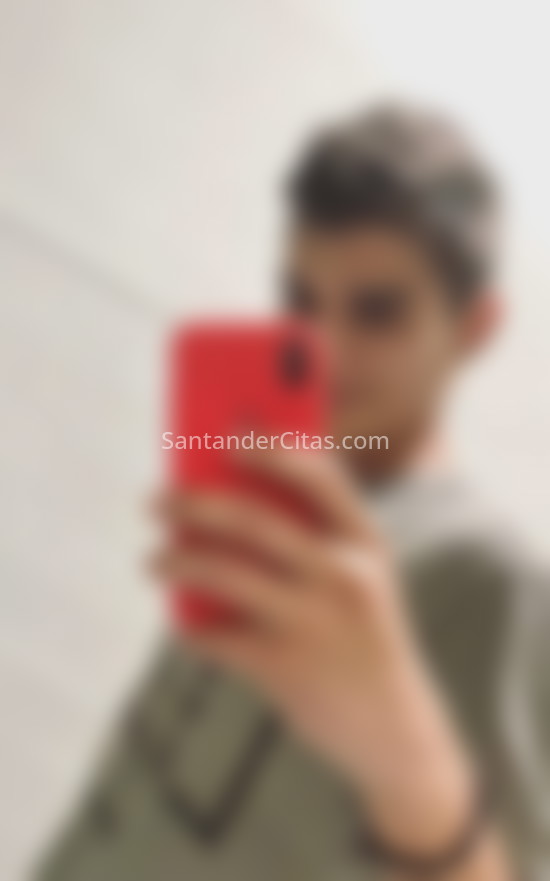 Alejandro, recién llegado a la ciudad. 648100675. Citas en SANTANDER, SANTANDER. www.santandercitas.com.