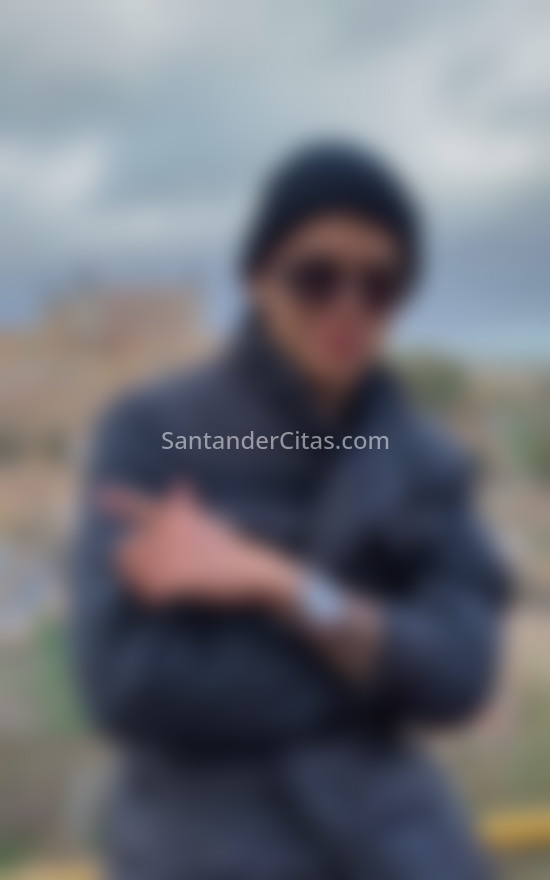 Alejandro, recién llegado a la ciudad. 648100675. Citas en SANTANDER, SANTANDER. www.santandercitas.com.