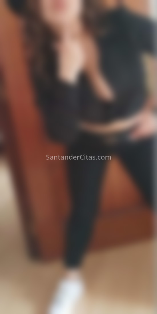 Oriana. 631606375. Citas en SANTANDER, SANTANDER. www.santandercitas.com.