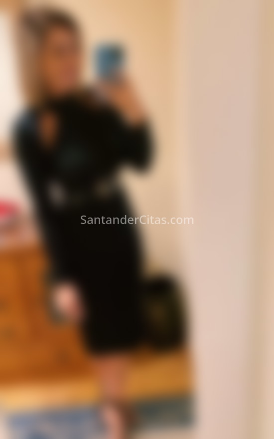 Kakau Mello, brasileña. 604130065. Citas en SANTANDER, SANTANDER. www.santandercitas.com.