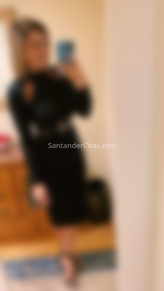 Kakau Mello, brasileña. 604130065. Citas en SANTANDER, SANTANDER. www.santandercitas.com.