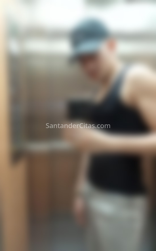 Stefano, joven venezolano. 641702687. Citas en SANTANDER, SANTANDER. www.santandercitas.com.