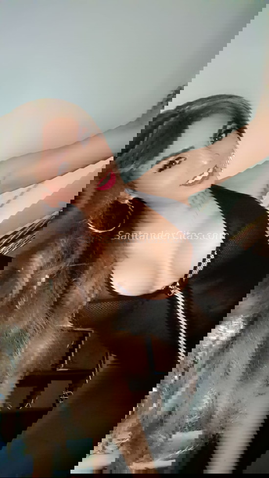 Nikol, chica trans muy simpática. 611218789. Citas en SANTANDER, SANTANDER. www.santandercitas.com.