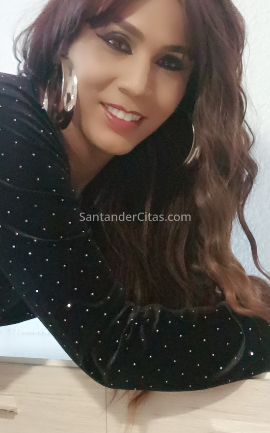 Nikol, chica trans muy simpática. 611218789. Citas en SANTANDER, SANTANDER. www.santandercitas.com.
