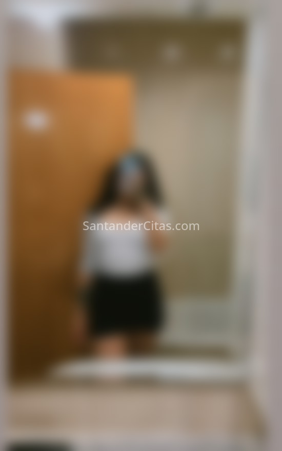 Isabella, joven colombiana . 613491939. Citas en SANTANDER, SANTANDER. www.santandercitas.com.