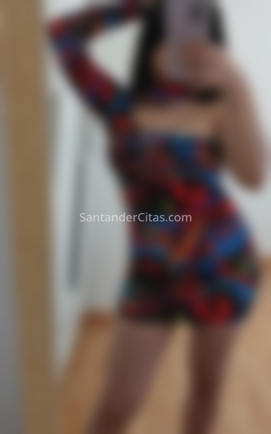 Nazarena, morena latina. 634189873. Citas en SANTANDER, SANTANDER. www.santandercitas.com.