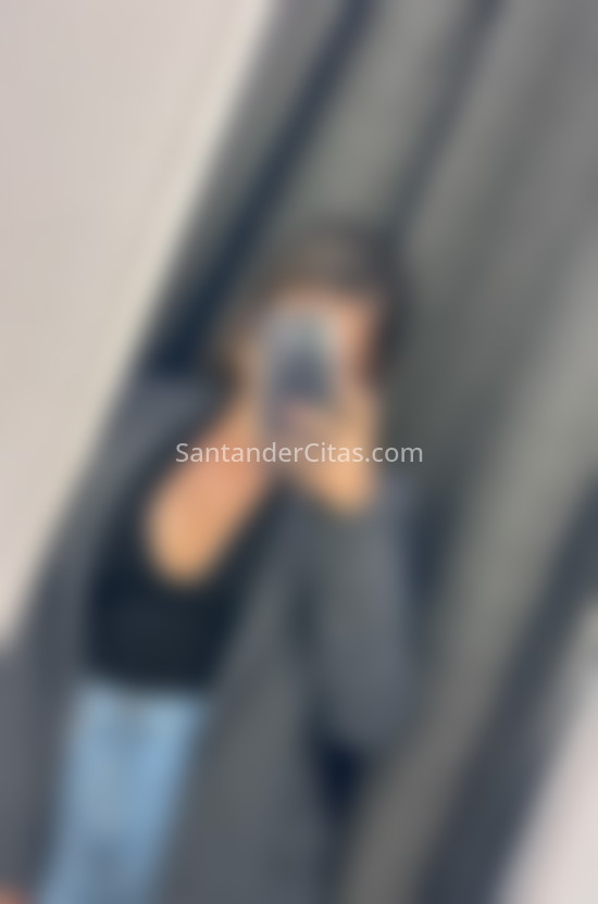 Coral, elegante argentina . 613761945. Citas en SANTANDER, SANTANDER. www.santandercitas.com.