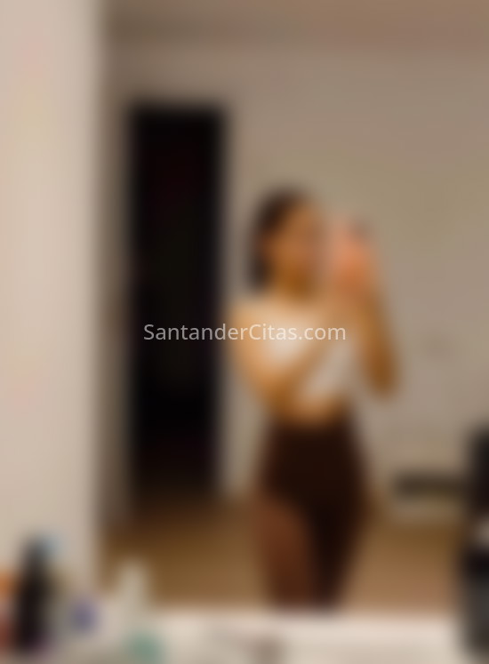 Koral, joven y guapa latina. 613727226. Citas en SANTANDER, SANTANDER. www.santandercitas.com.