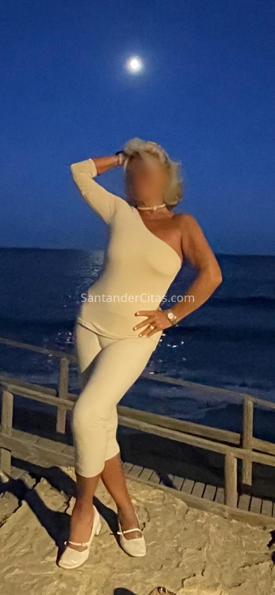 Norma, mujer española con estilo único. 635659610. Citas en SANTANDER, SANTANDER. www.santandercitas.com.
