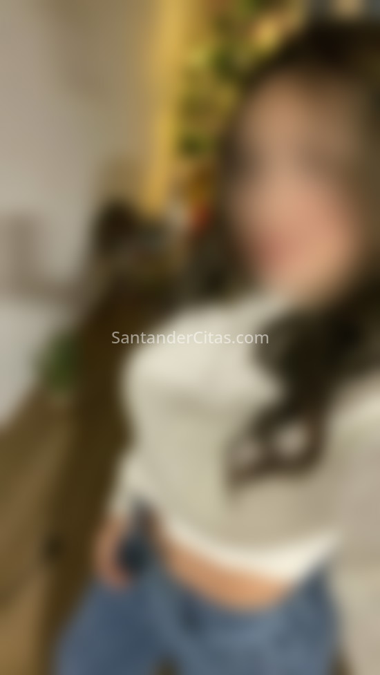 Mia, una latina hermosa. 641704513. Citas en SANTANDER, SANTANDER. www.santandercitas.com.