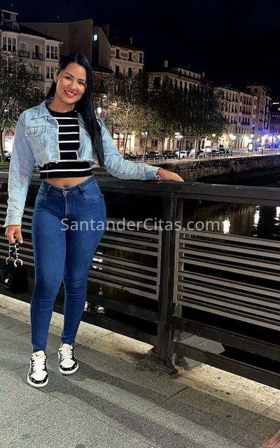 Yesenia, hermosa latina . 672876258. Citas en SANTANDER, SANTANDER. www.santandercitas.com.