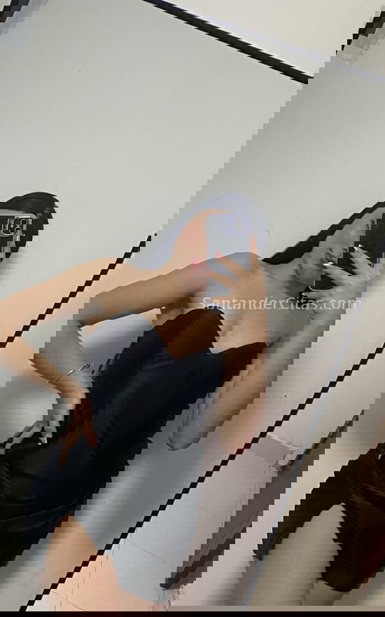 Isa, linda y hermosa colombiana. 645998514. Citas en SANTANDER, SANTANDER. www.santandercitas.com.
